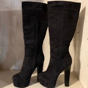 Zigisoho boots size 6